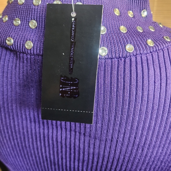 INC Elegance with Embellished Collar - Picture 6 of 9